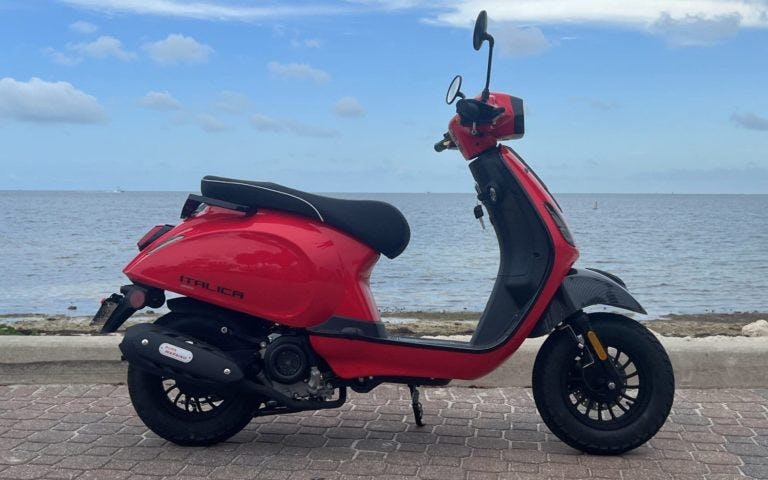 rent-a-italia-age-50cc-red-motorcycle