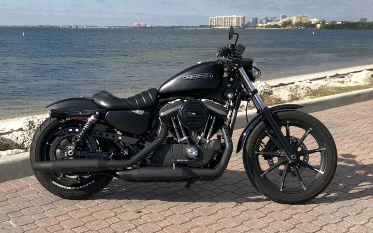 rent-a-harley-davidson-sportster-iron-883-black